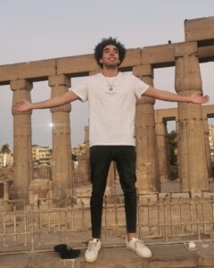 عبدالرحمن أبو ليلة : مفيش شبه بيني وبين اسماعيل ياسين..ومثلي الأعلي في التمثيل أحمد ذكي 3 عبد الرحمن أبو ليلة