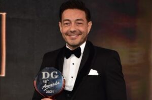 أحمد زاهر يحصد جائزة التميز في "الدير جيست" عن دوره في مسلسل "لؤلؤ" 2 أحمد زاهر جائزة دير جيست