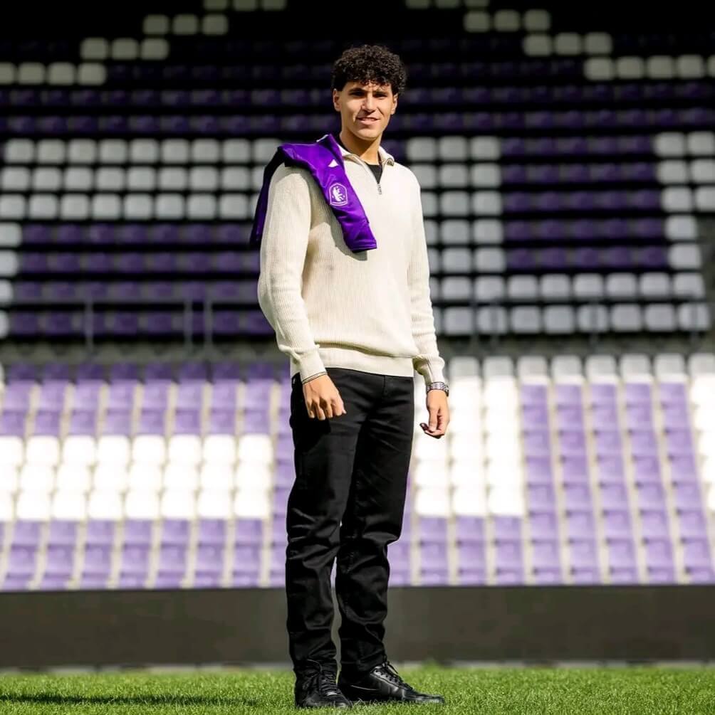 على سبيل الإعارة.. عمر فايد ينضم لـ بيرشوت البلجيكي بعد ارتباط اسمه بالأهلي 2 عمر فايد