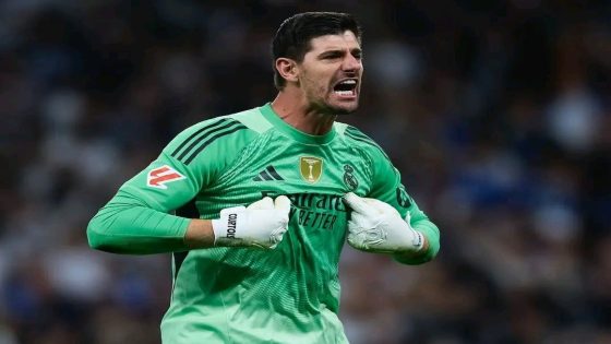 قبل مواجهة الفراعنة.. كورتوا يطارد رقمًا تاريخيًا في كأس العالم 2026
