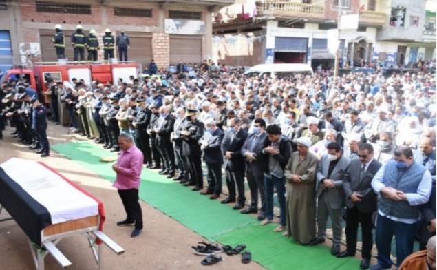 أهالي الشرقية يودعون شهيد سيناء في جنازة شعبية وعسكرية