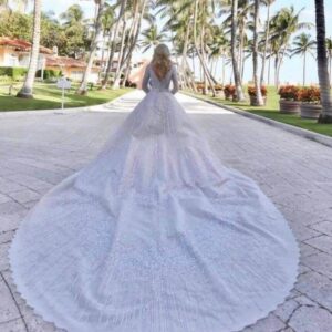 فستان زفاف تيفاني ترامب